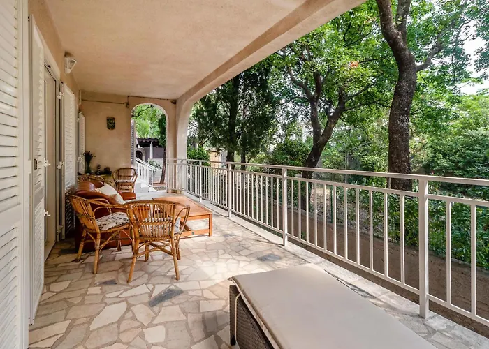 5 Bedroom Awesome In Povile