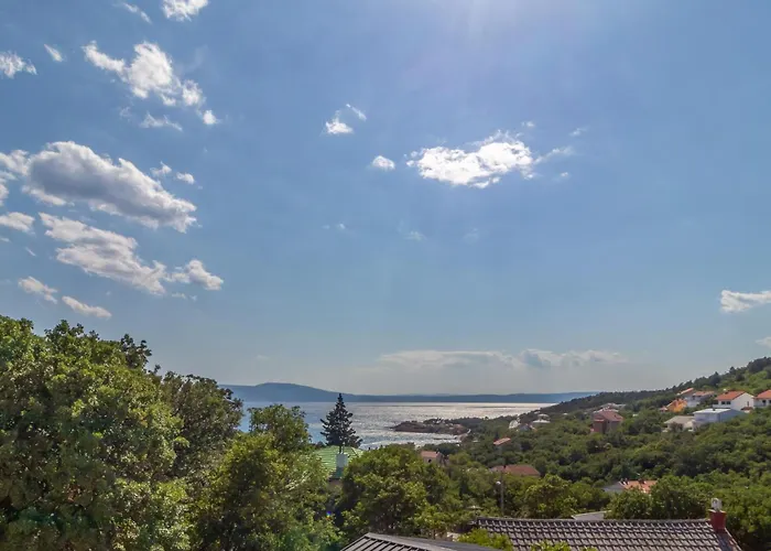 5 Bedroom Awesome In Case de vacanță *