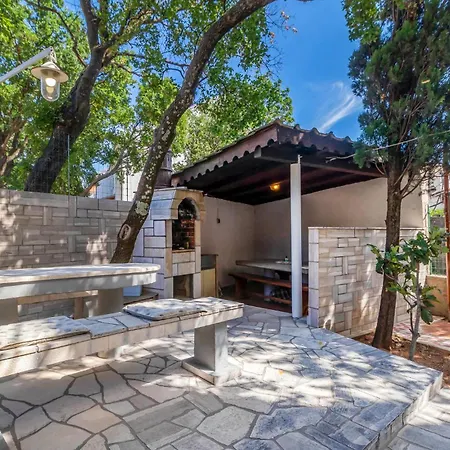 Casa vacanze Beautiful In With Wifi